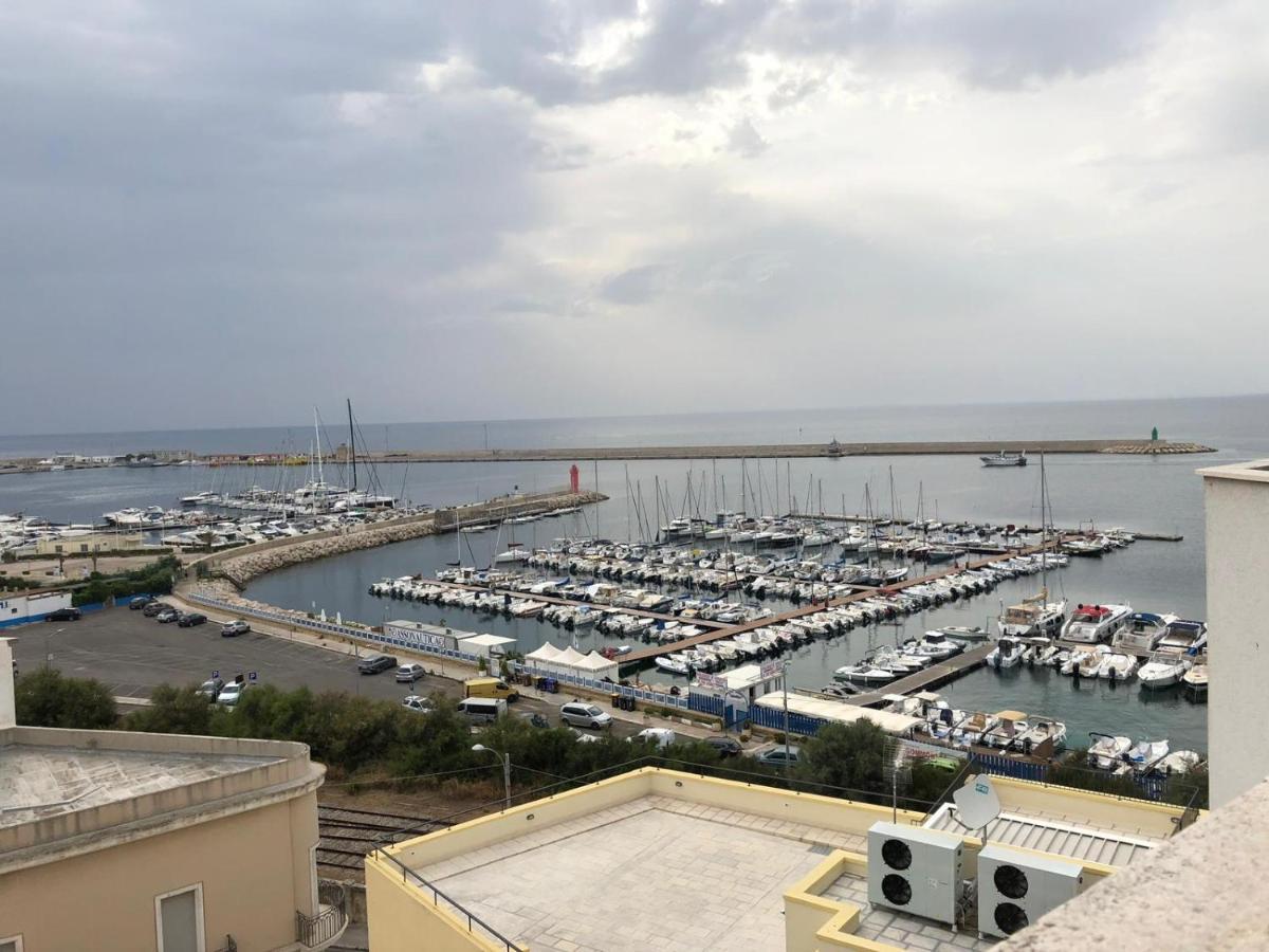 Le Terrazze Sul Mare Gallipoli Centro Buitenkant foto